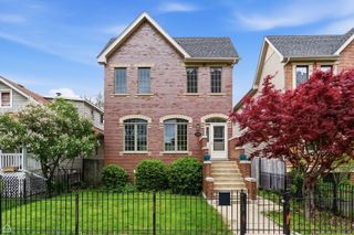 5150 W WINNEMAC Avenue, Chicago, IL 60630