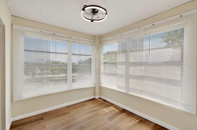 9440 SW 8TH Street 401, Boca Raton, FL 33428