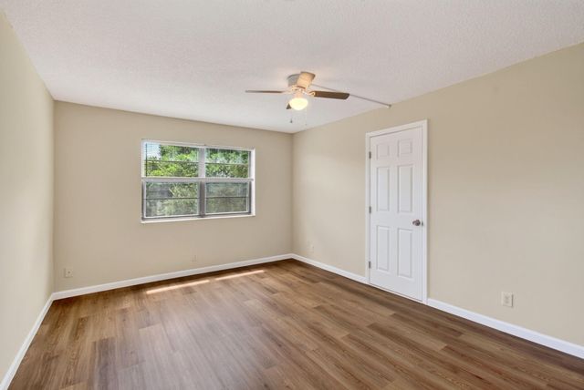 9440 SW 8TH Street 401, Boca Raton, FL 33428