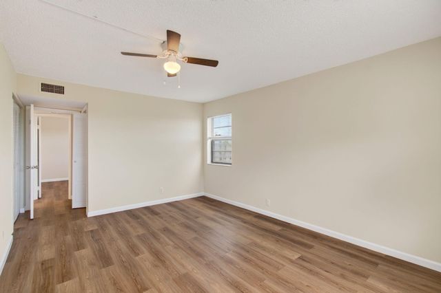 9440 SW 8TH Street 401, Boca Raton, FL 33428