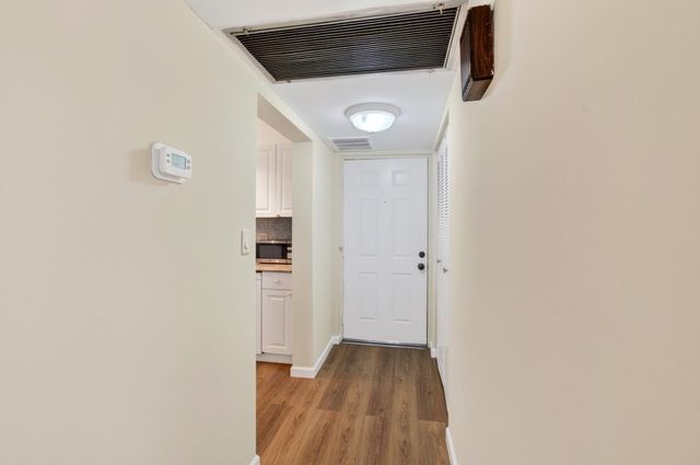 9440 SW 8TH Street 401, Boca Raton, FL 33428