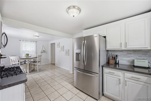6531 Michael Road, Orchard Park, NY 14127