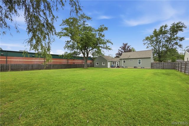 6531 Michael Road, Orchard Park, NY 14127