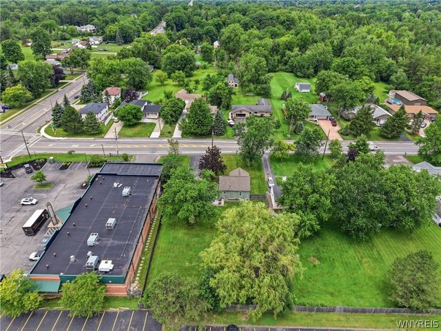 6531 Michael Road, Orchard Park, NY 14127