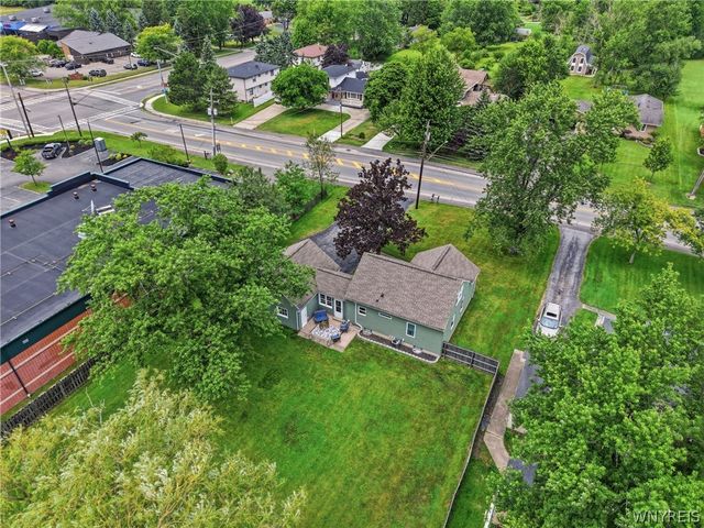 6531 Michael Road, Orchard Park, NY 14127