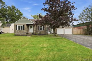 6531 Michael Road, Orchard Park, NY 14127