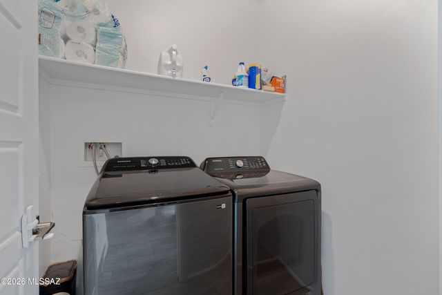 4951 E Wash Overlook Drive, Tucson, AZ 85706