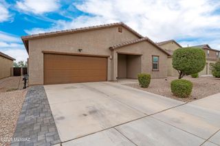 4951 E Wash Overlook Drive, Tucson, AZ 85706