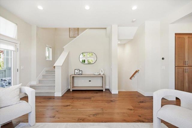1918 Stella Street, Mountain View, CA 94043