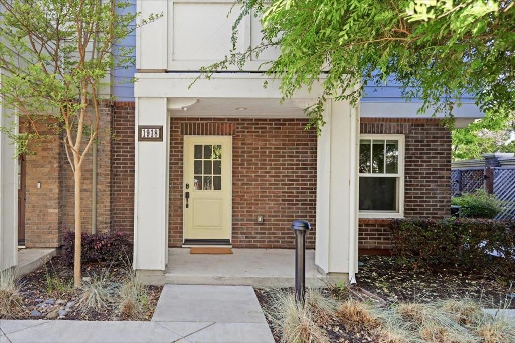1918 Stella Street, Mountain View, CA 94043