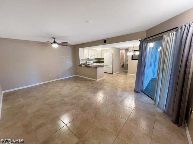 3130 Seasons WAY 403, Estero, FL 33928