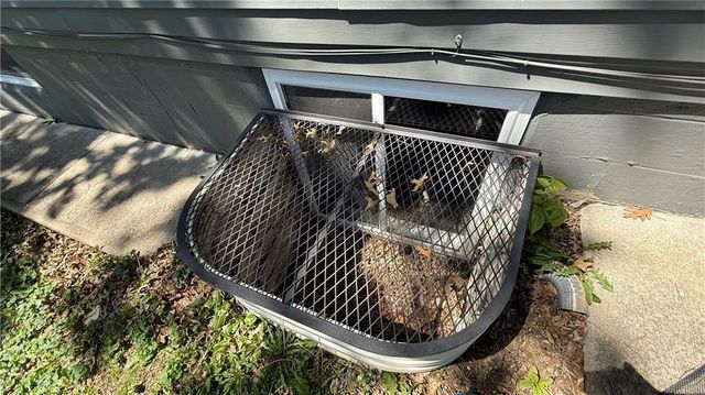 3203 NE 56 Th Street, Kansas City, MO 64119