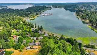 16 NW Cartier Dr, Bremerton, WA 98312