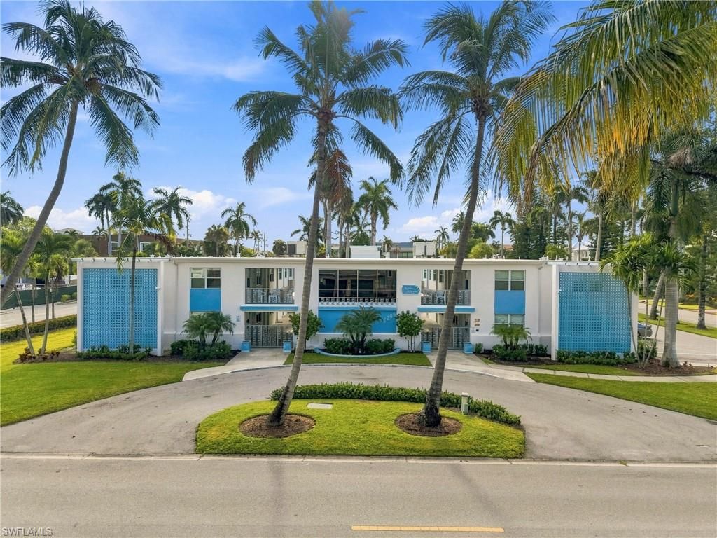 1295 Gulf Shore BLVD S 134, NAPLES, FL 34102 — photo 4