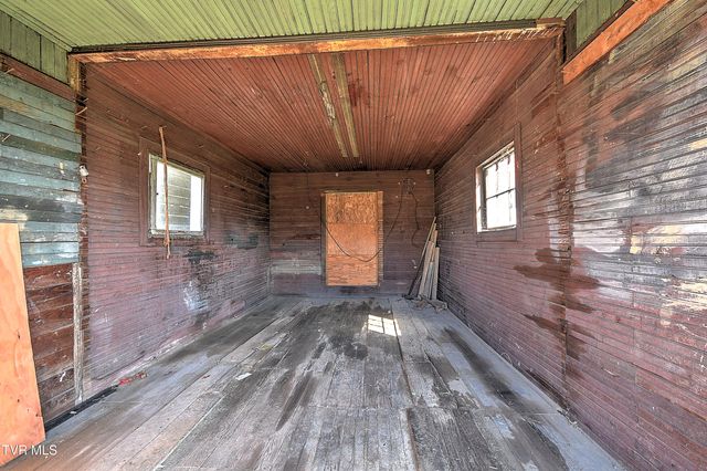 429 Love Street, Erwin, TN 37650