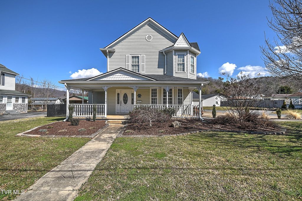 429 Love Street, Erwin, TN 37650
