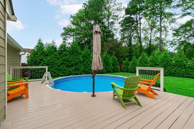 4609 Knightsbridge Way, Raleigh, NC 27604