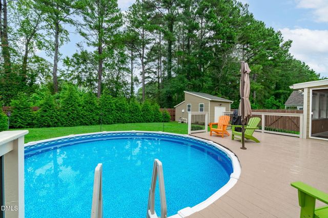4609 Knightsbridge Way, Raleigh, NC 27604