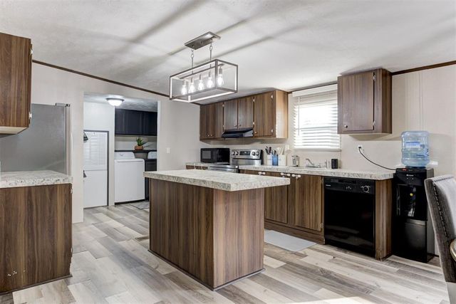 2530 County Street 2976, Blanchard, OK 73010