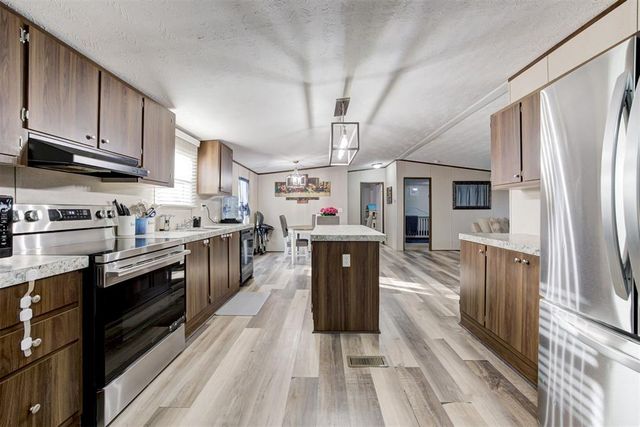 2530 County Street 2976, Blanchard, OK 73010