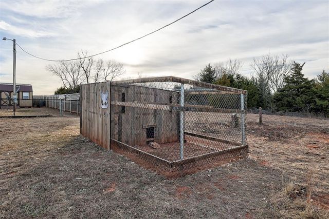 2530 County Street 2976, Blanchard, OK 73010