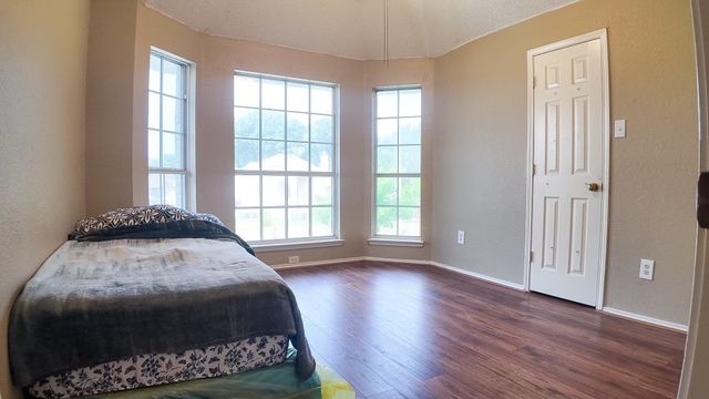 2420 Harpers Ferry Court, Mesquite, TX 75181