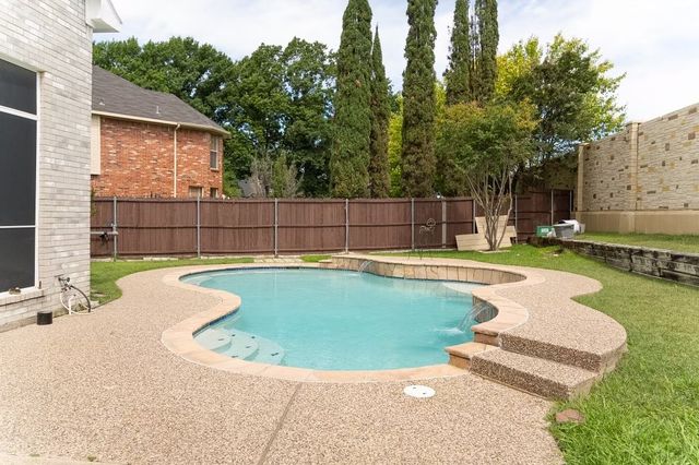 2420 Harpers Ferry Court, Mesquite, TX 75181