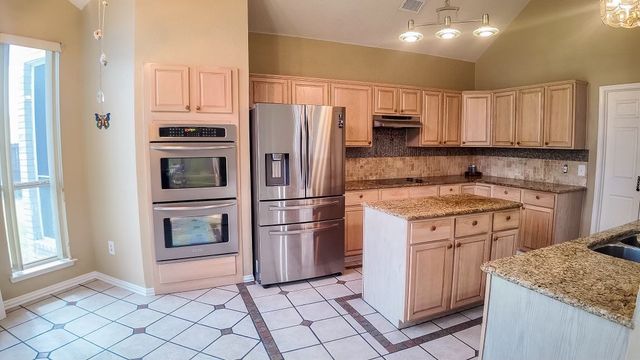 2420 Harpers Ferry Court, Mesquite, TX 75181
