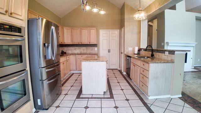 2420 Harpers Ferry Court, Mesquite, TX 75181