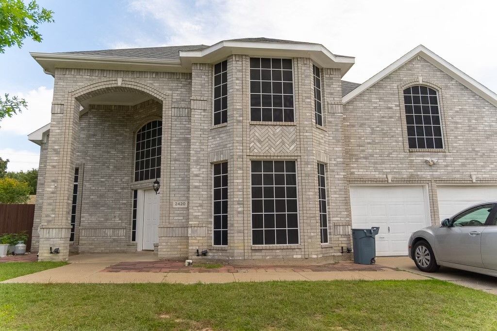 2420 Harpers Ferry Court, Mesquite, TX 75181