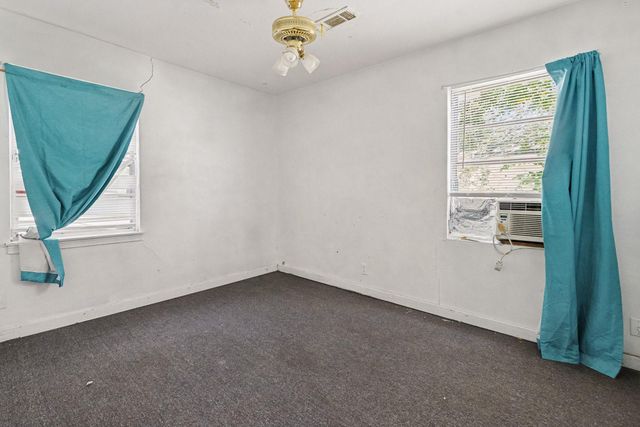 719 Burke Road, Pasadena, TX 77506