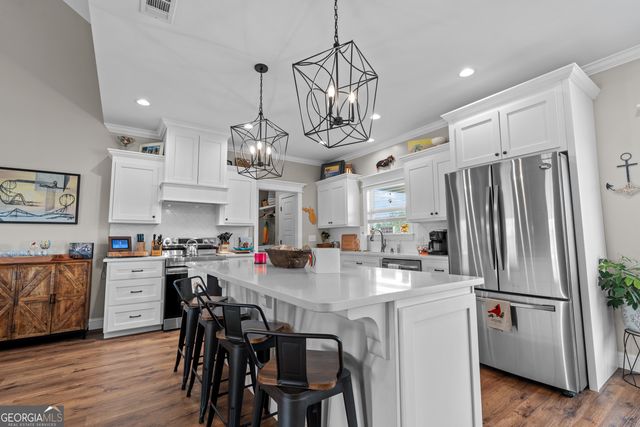 404 Zoarbella Drive, Baxley, GA 31513