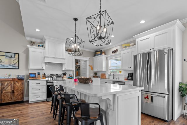 404 Zoarbella Drive, Baxley, GA 31513