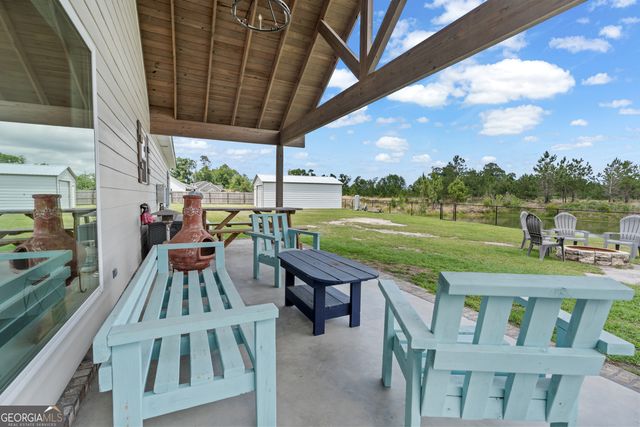 404 Zoarbella Drive, Baxley, GA 31513