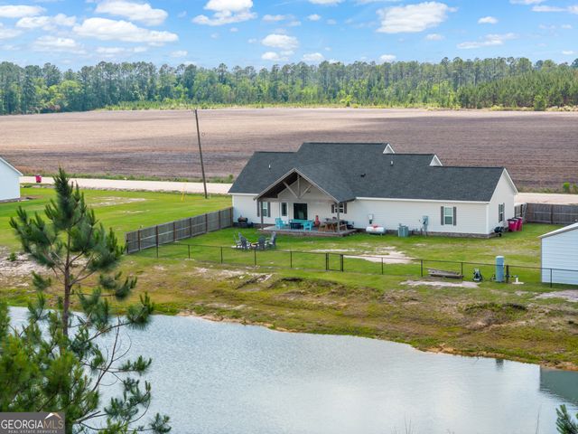 404 Zoarbella Drive, Baxley, GA 31513