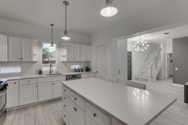 6319 Windmill Circle, Dallas, TX 75252