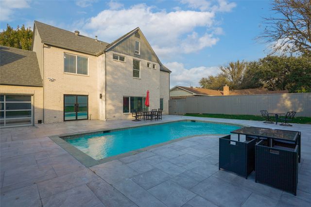 6319 Windmill Circle, Dallas, TX 75252