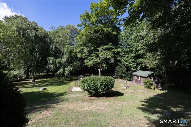 37 Old Wheeler Lane, Avon, CT 06001