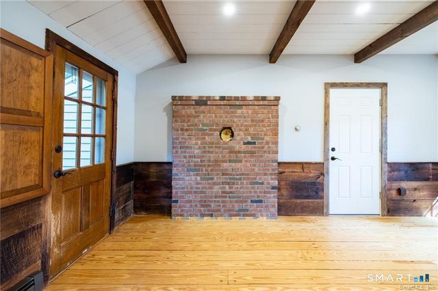 37 Old Wheeler Lane, Avon, CT 06001