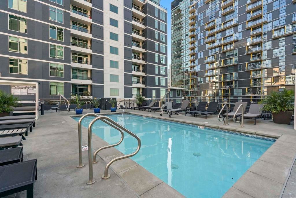 Image 39 of property listing at 425 W Beech Street 303, San Diego, CA 92101