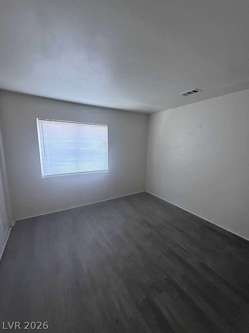 5115 Blossom Avenue, Las Vegas, NV 89142