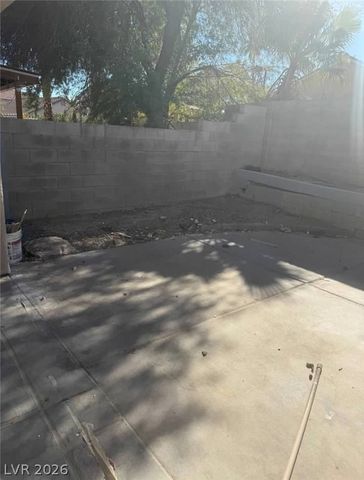 5115 Blossom Avenue, Las Vegas, NV 89142