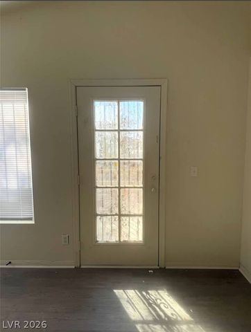 5115 Blossom Avenue, Las Vegas, NV 89142
