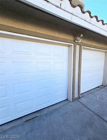 5115 Blossom Avenue, Las Vegas, NV 89142