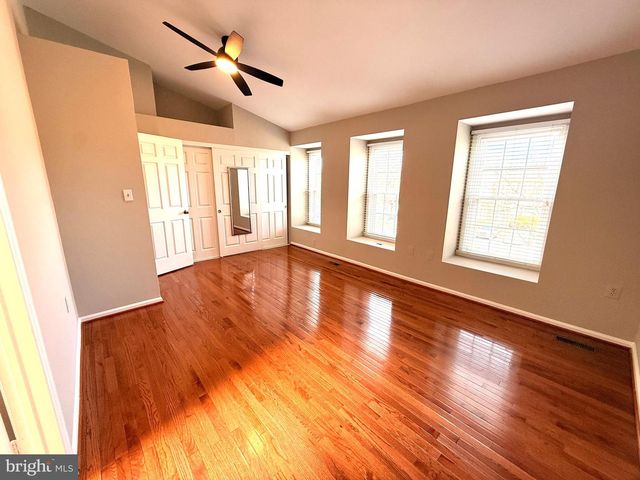 6166 WELLINGTON COMMONS DR, Alexandria, VA 22310