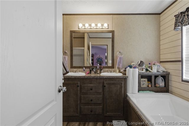 8637 Durant Nixon Road, Linden, NC 28356