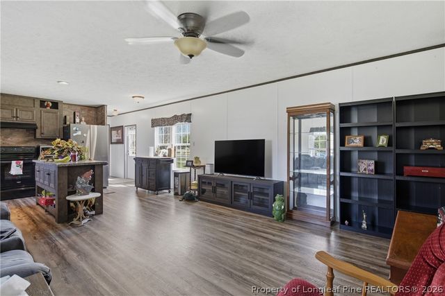 8637 Durant Nixon Road, Linden, NC 28356