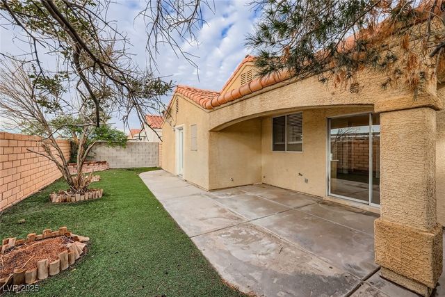 633 Indian Row Court, Henderson, NV 89011