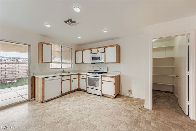 633 Indian Row Court, Henderson, NV 89011