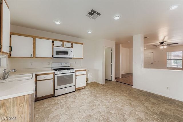 633 Indian Row Court, Henderson, NV 89011